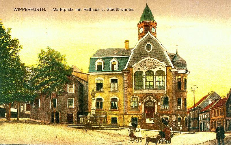 (048) rathaus um 1915.jpg